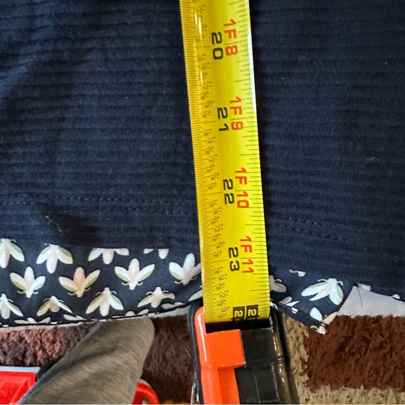 LOFT Navy Blue Ribbed Floral Mixed Media Blouse, 3/4 sleeve, size XS - Picture 7 of 9